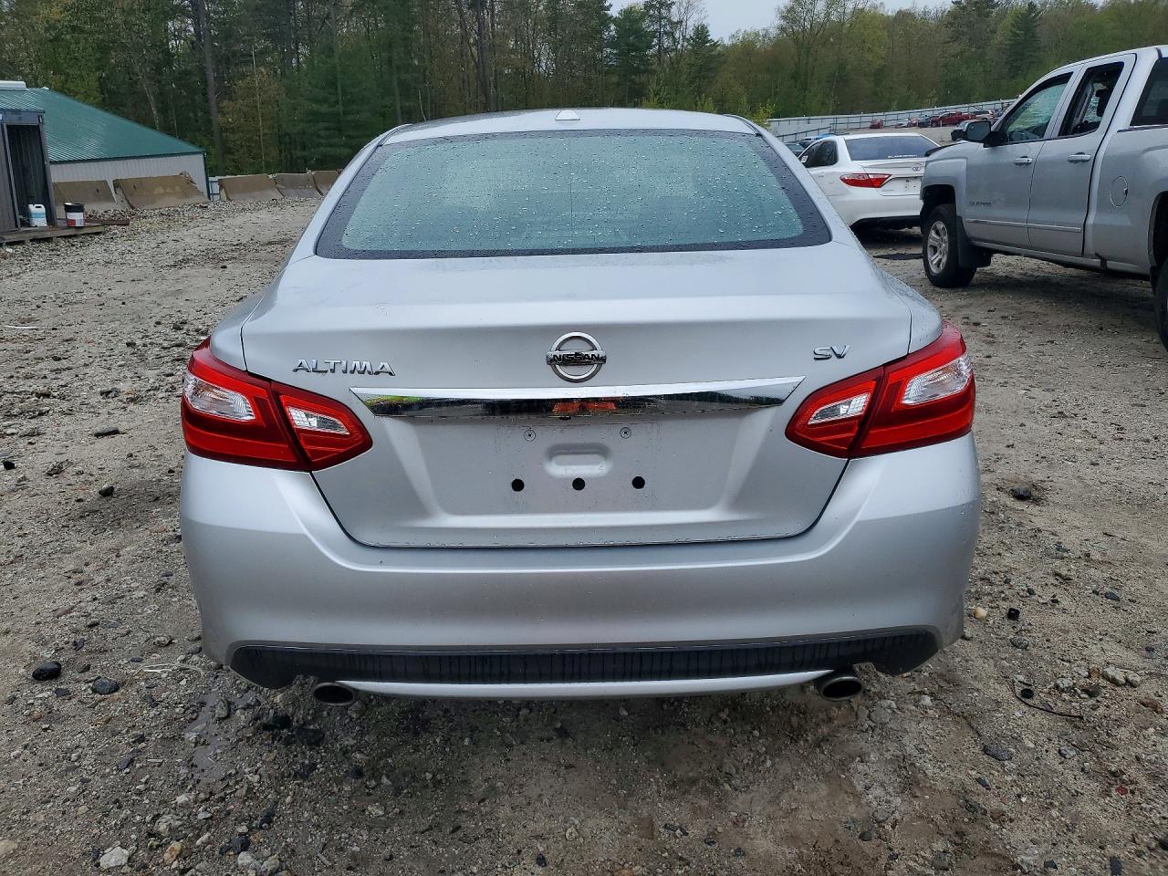2017 NISSAN ALTIMA