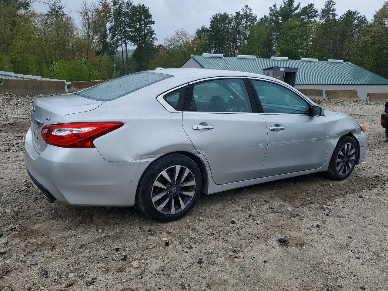2017 NISSAN ALTIMA