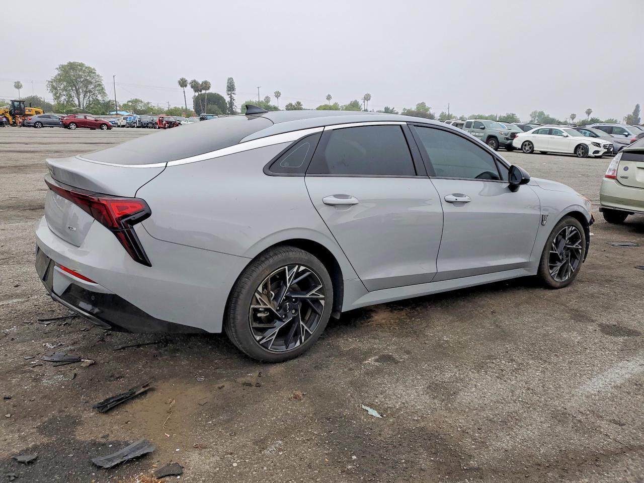 2025 KIA K5