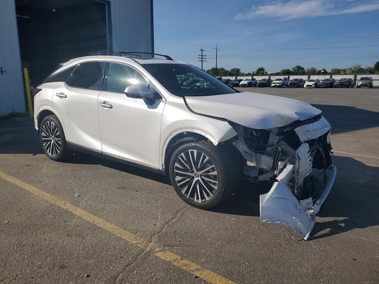 2024 LEXUS
