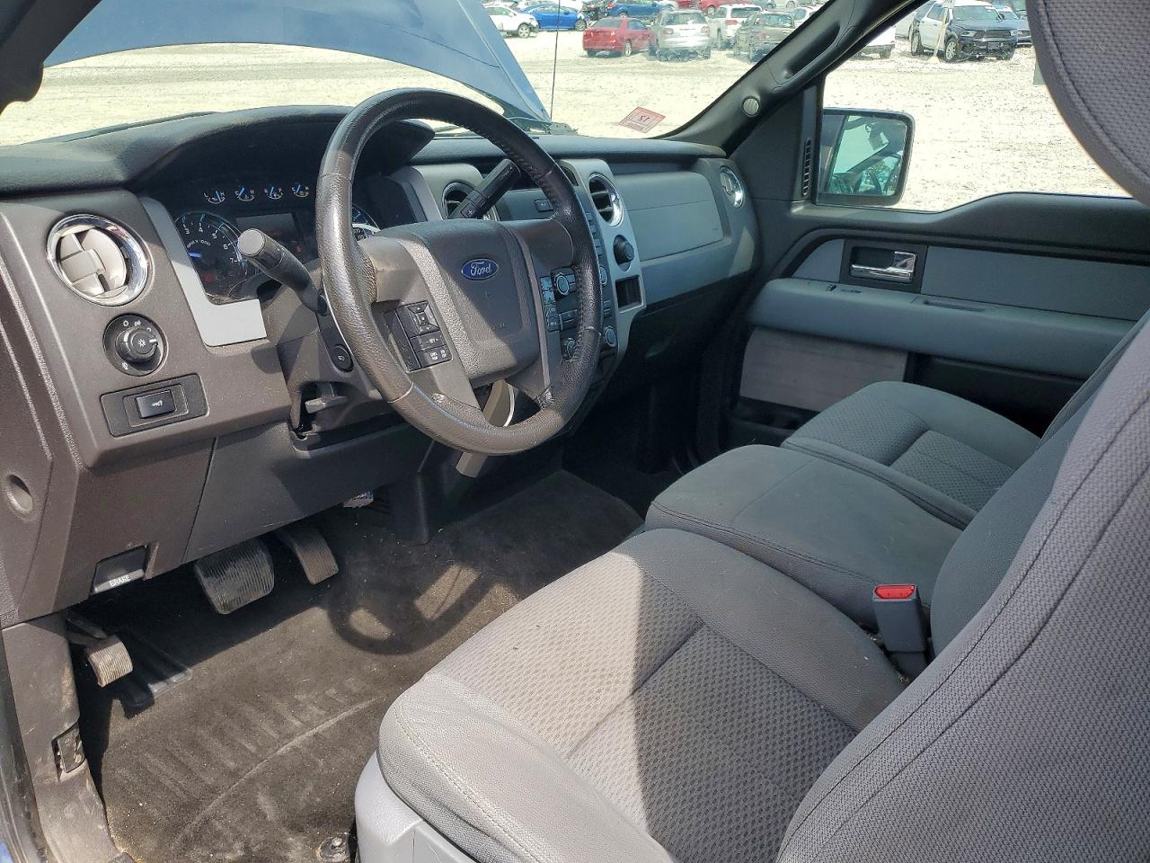 2012 FORD F150