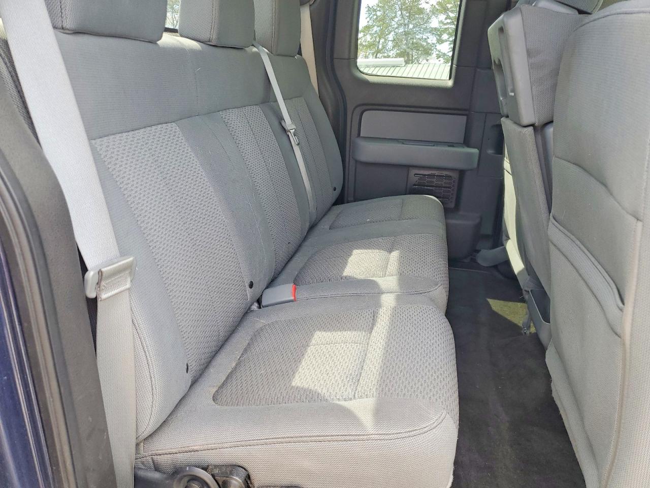2012 FORD F150