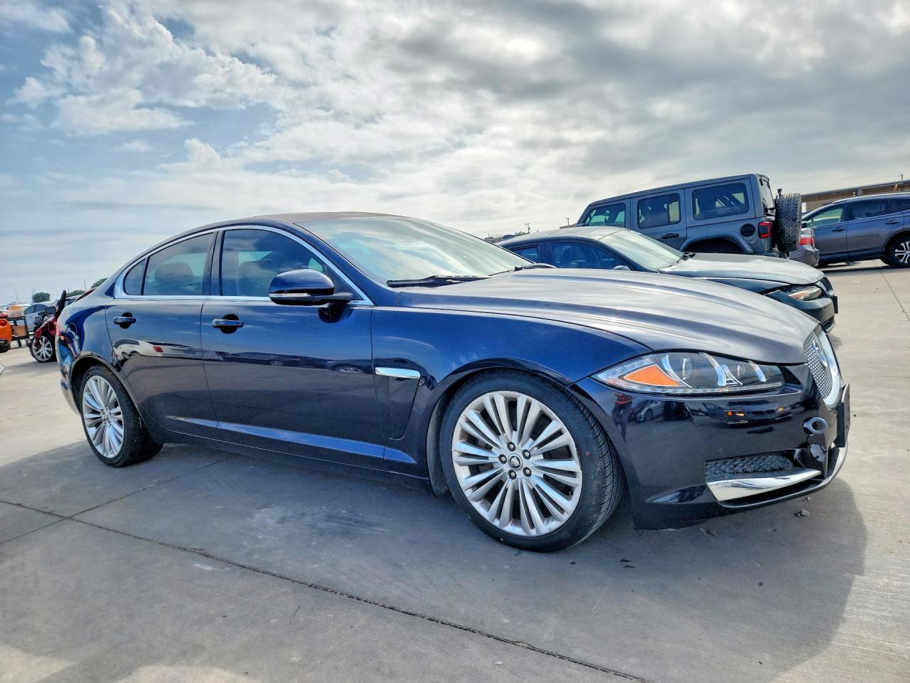 2012 JAGUAR XF