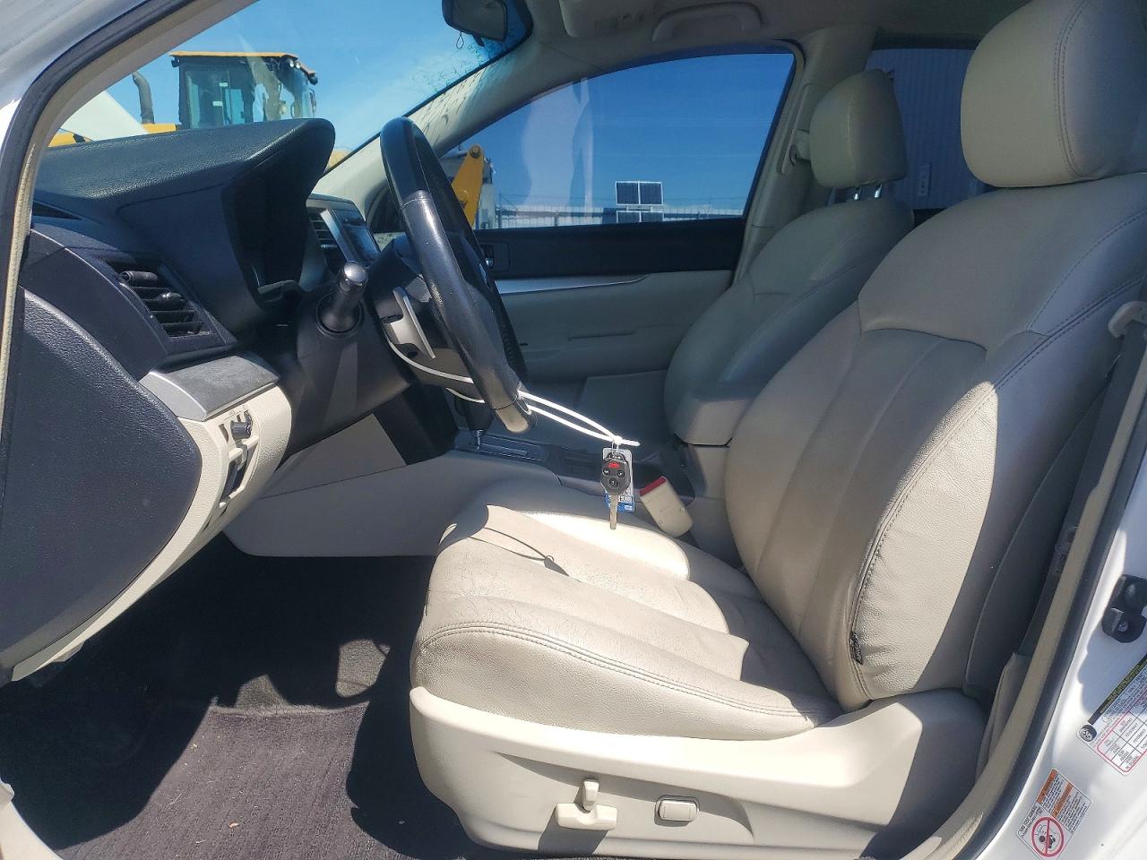 2013 SUBARU LEGACY