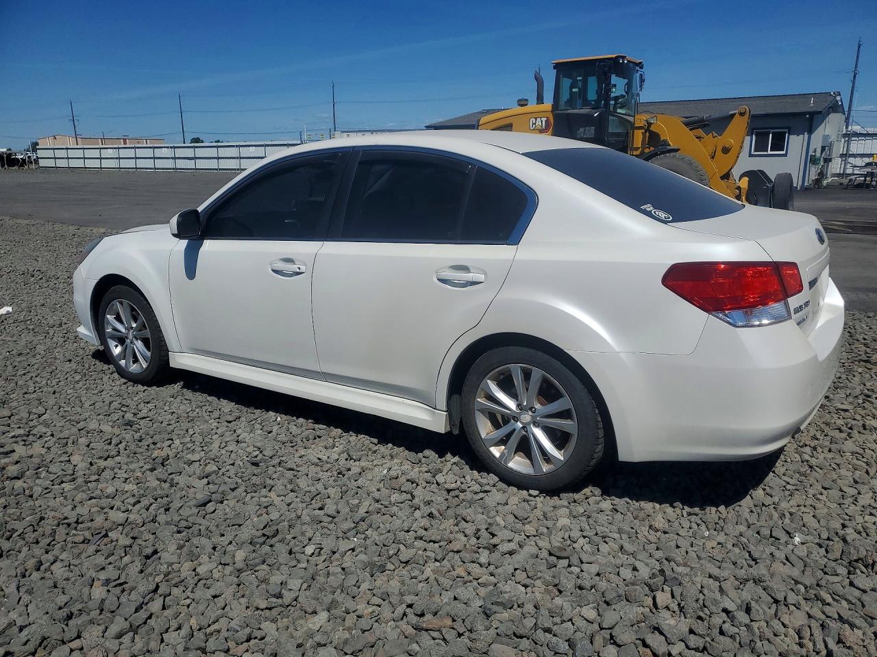 2013 SUBARU LEGACY