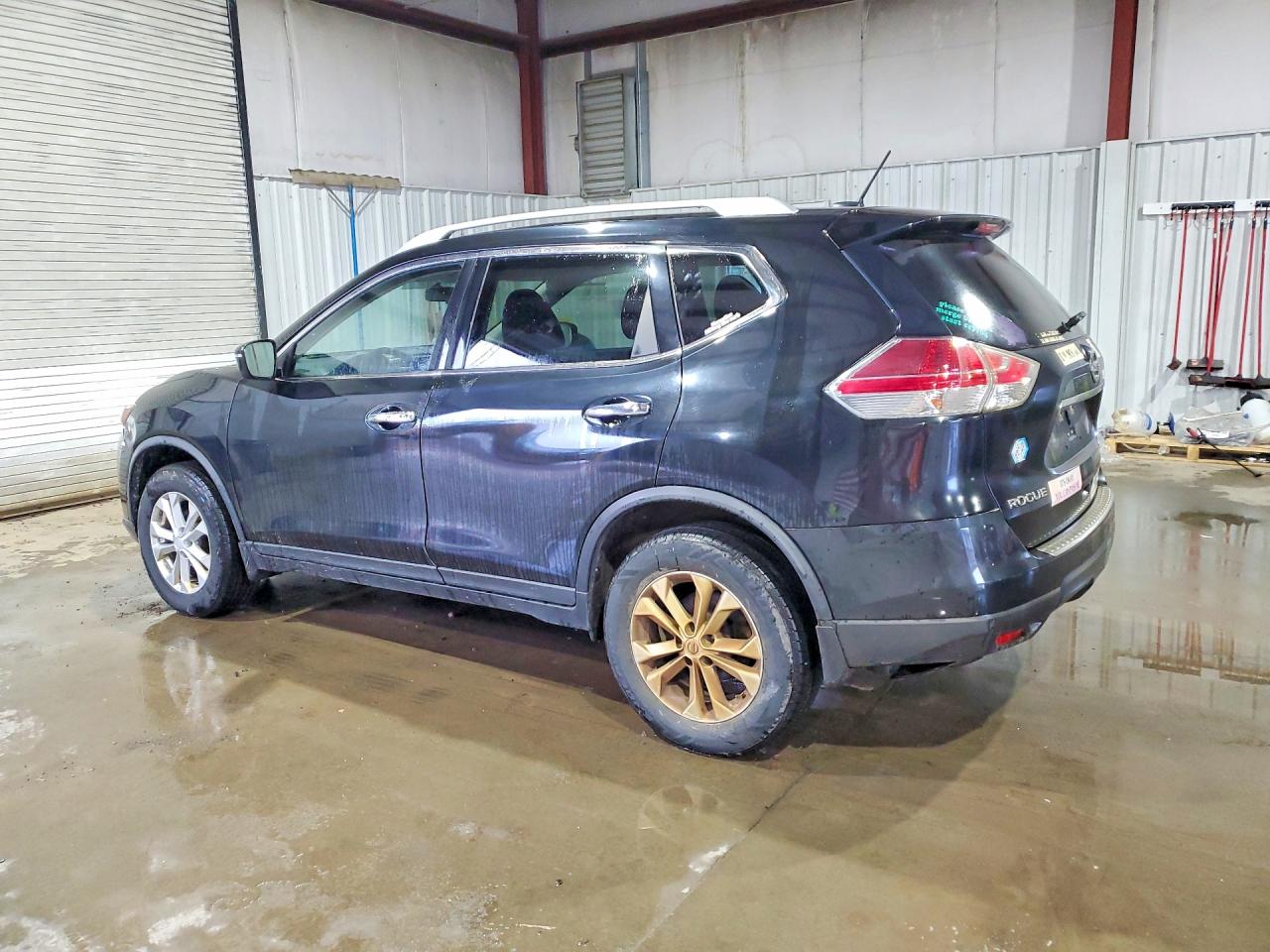 2016 NISSAN ROGUE