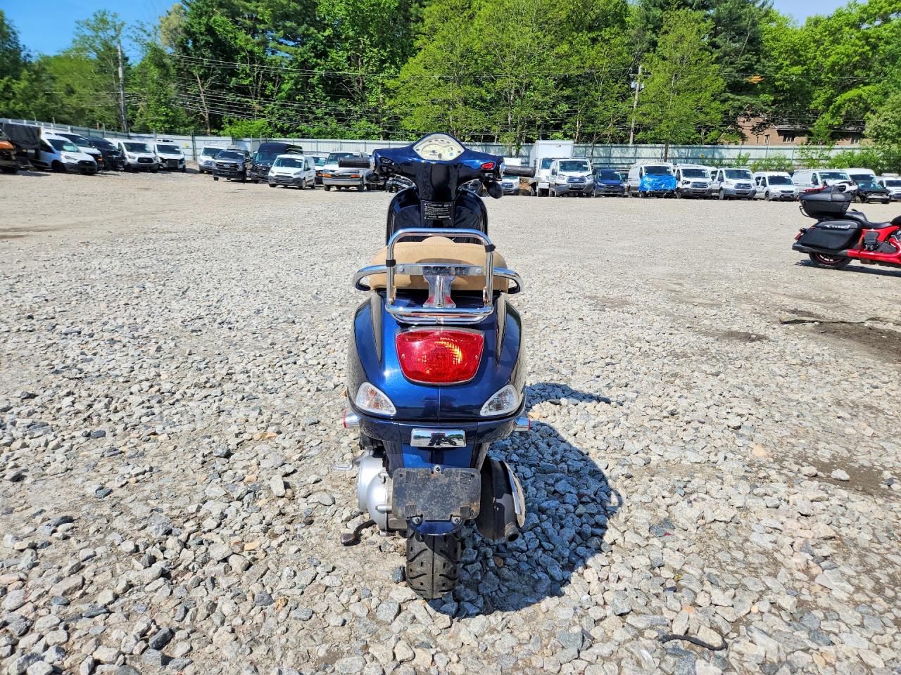 2013 VESPA SCOOTER