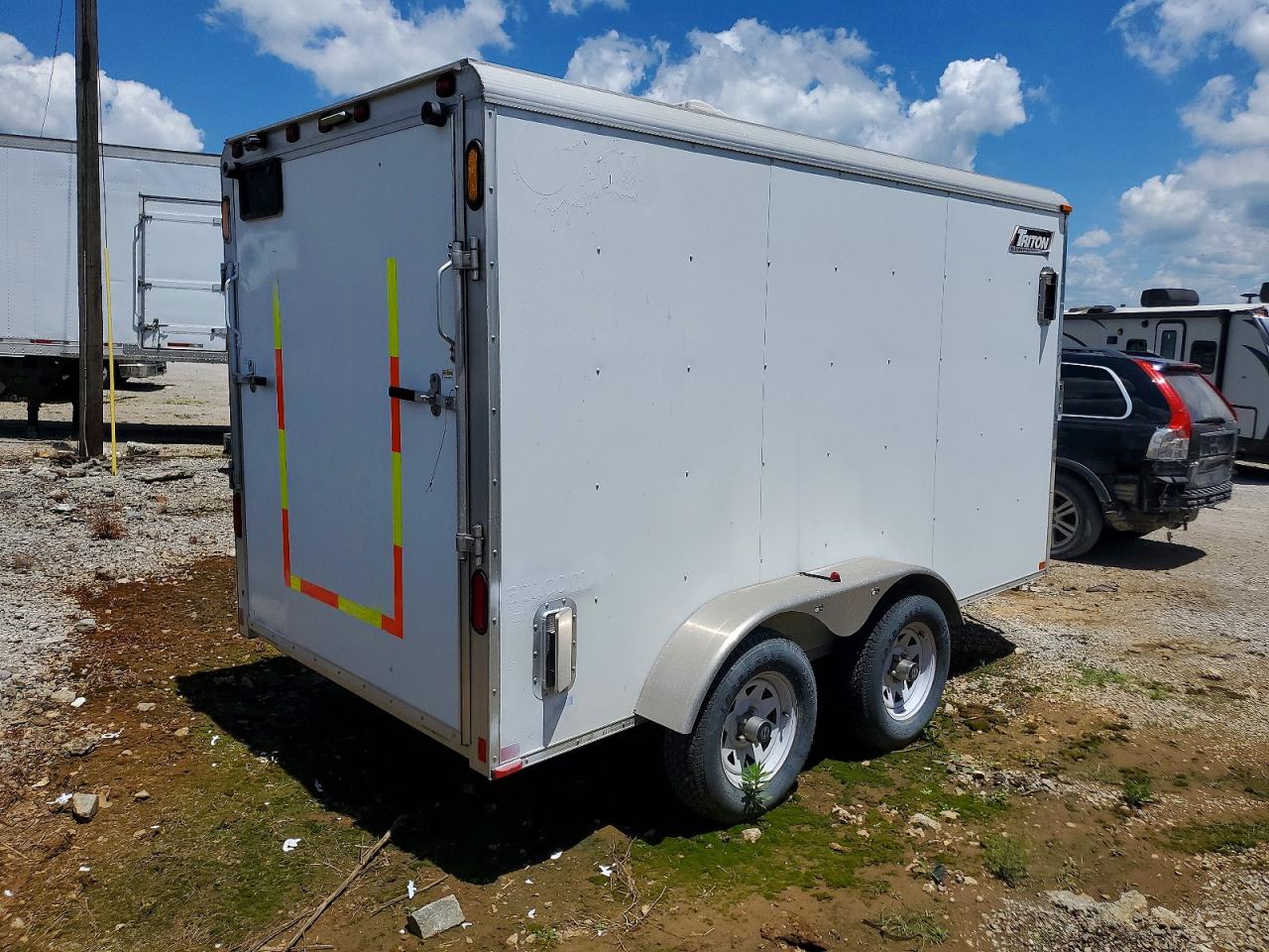 2011 TRITON TC167 