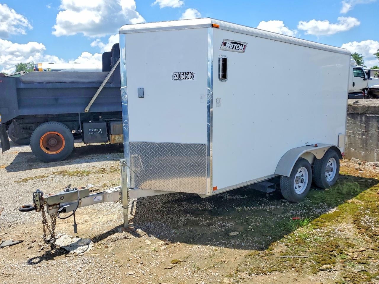 2011 TRITON TC167 