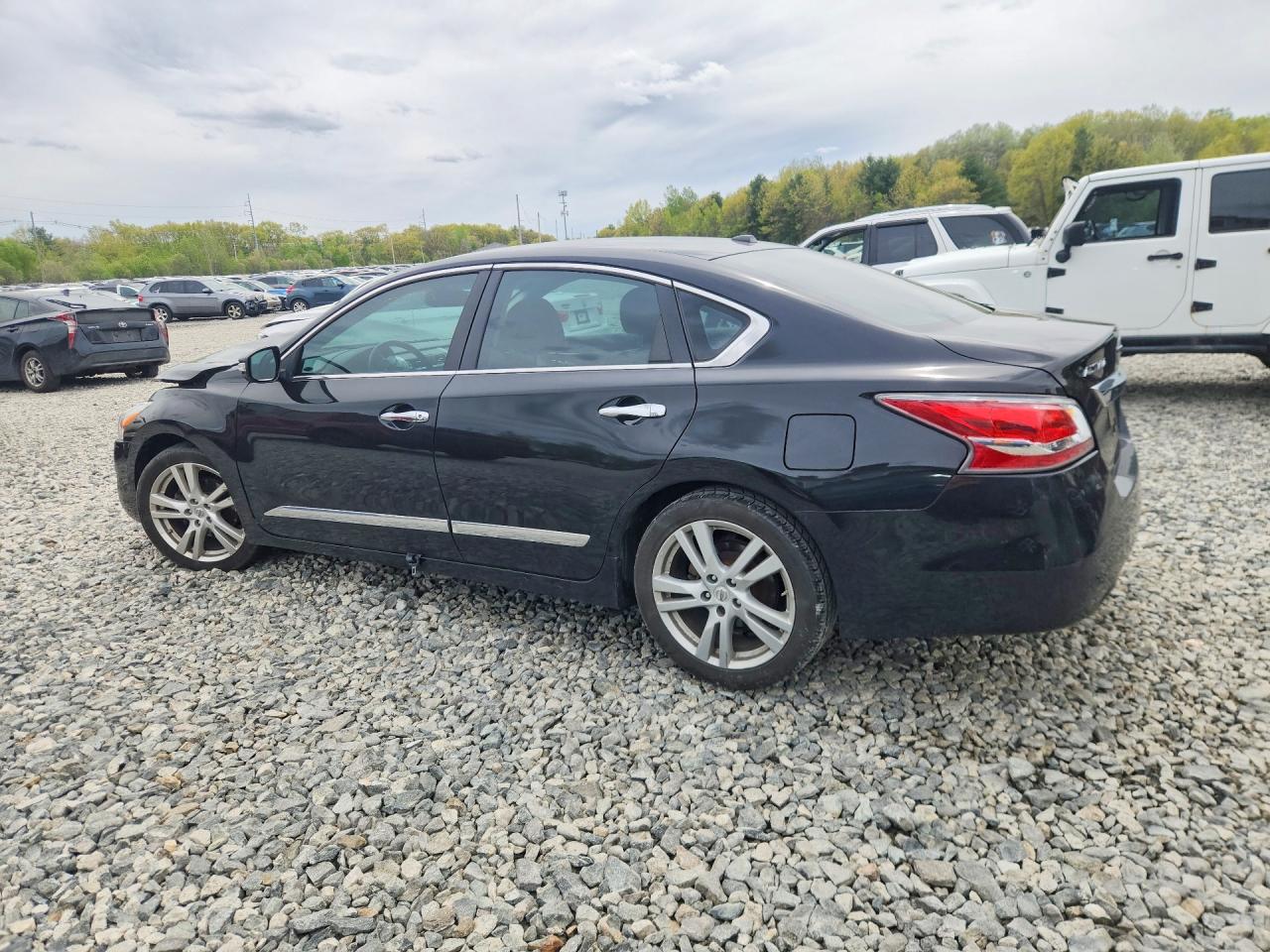 2014 NISSAN ALTIMA