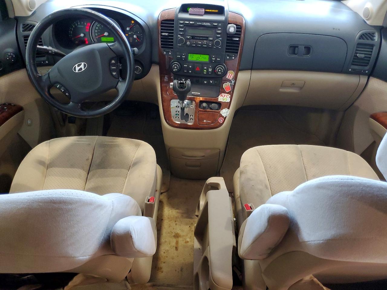 2007 HYUNDAI ENTOURAGE