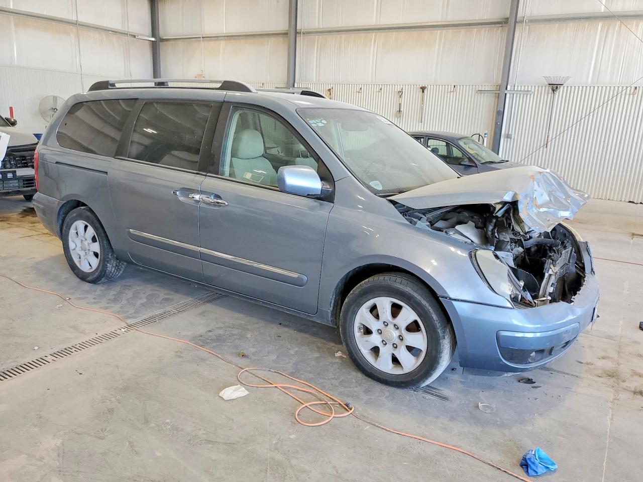 2007 HYUNDAI ENTOURAGE