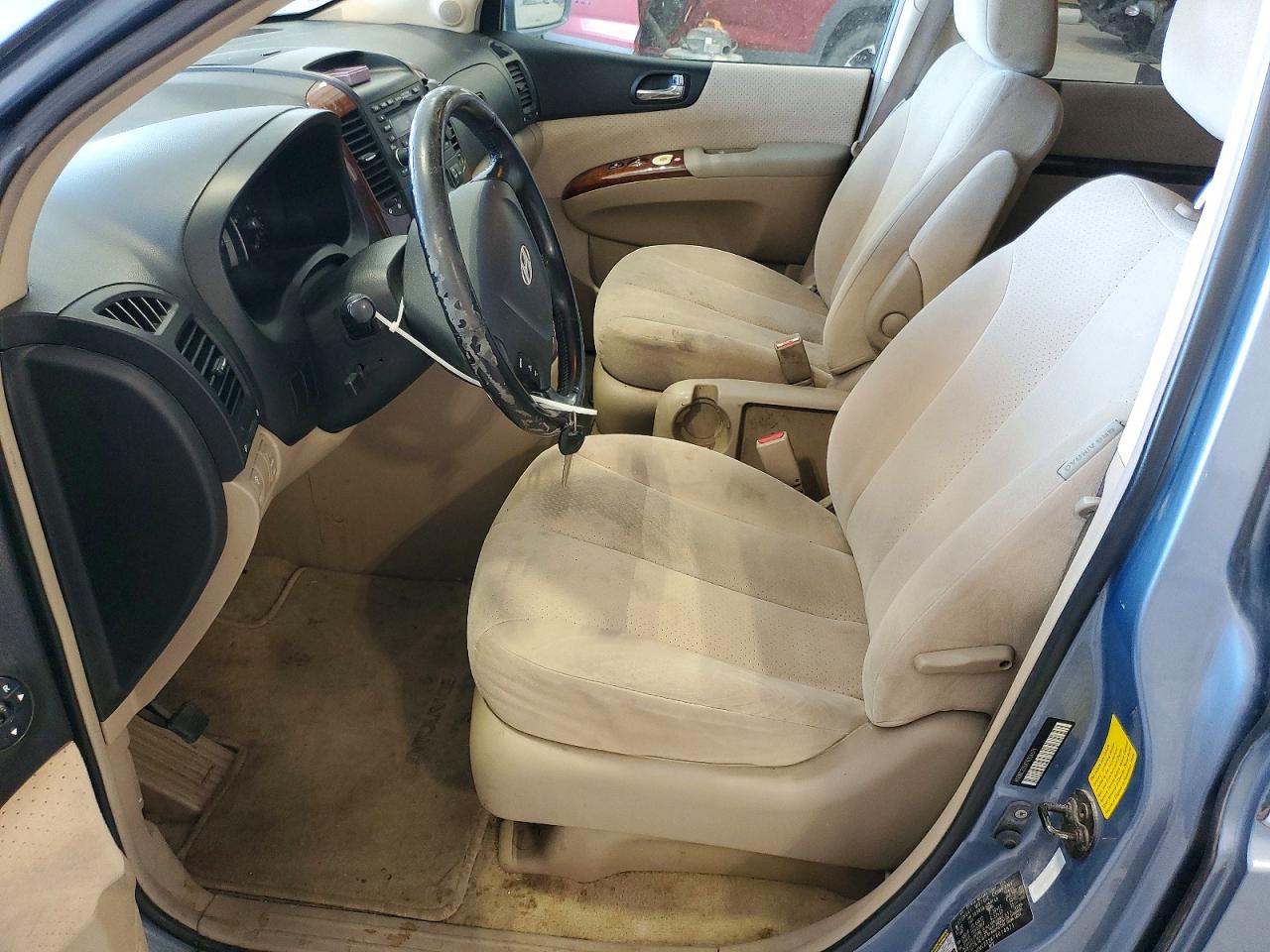 2007 HYUNDAI ENTOURAGE