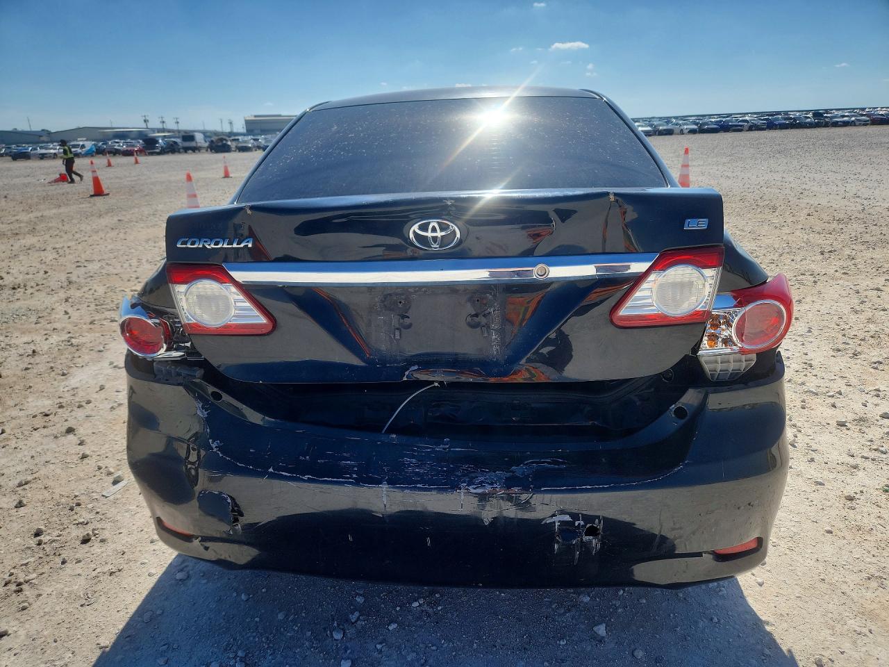 2011 TOYOTA COROLLA