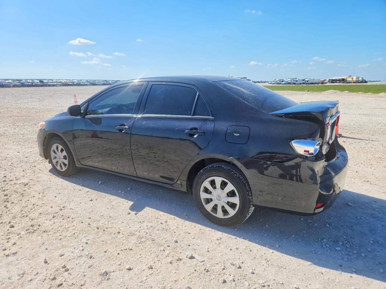 2011 TOYOTA COROLLA