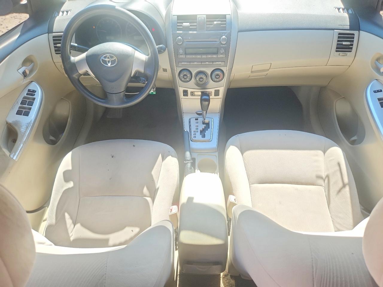 2011 TOYOTA COROLLA