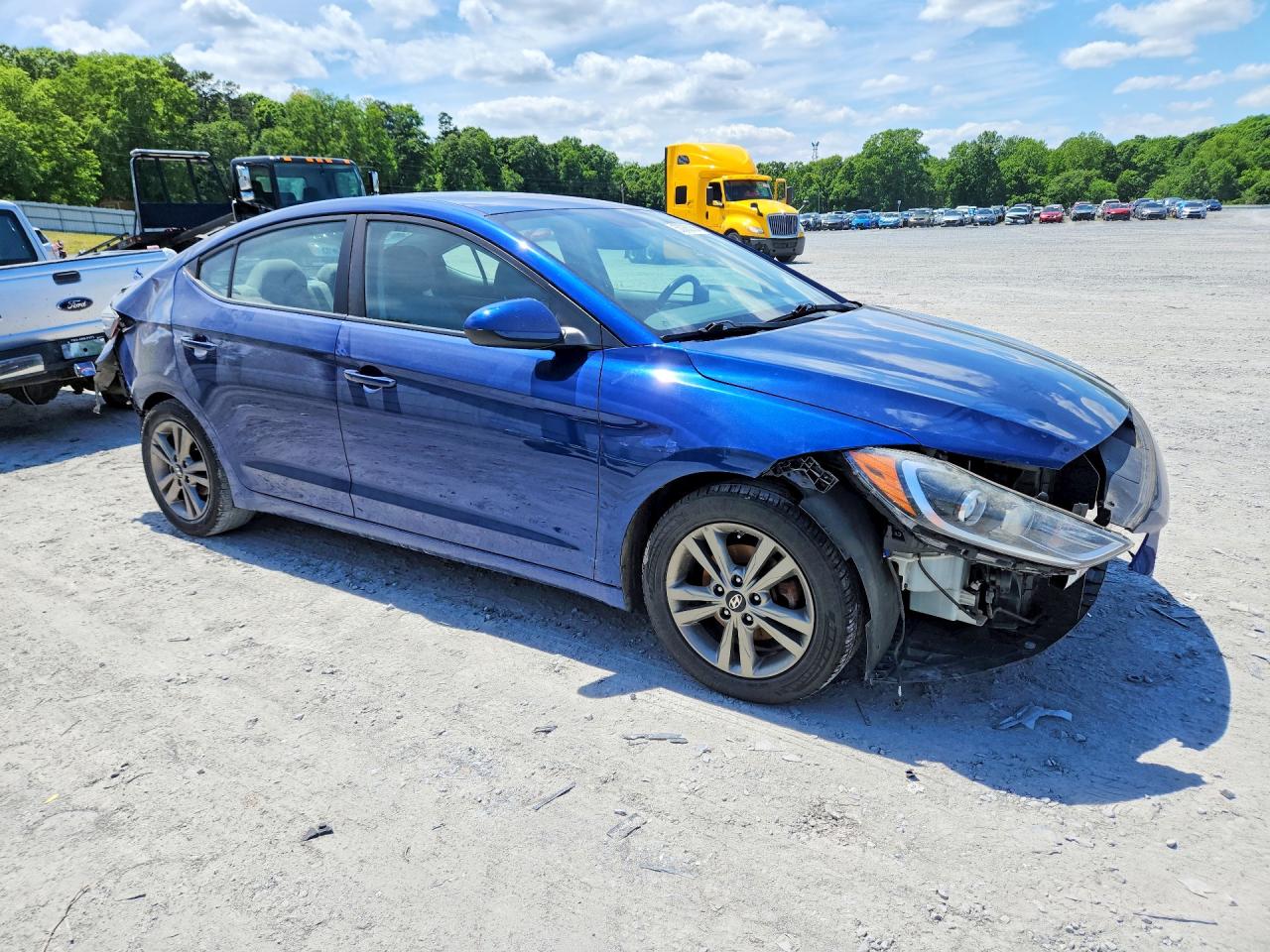 2018 HYUNDAI ELANTRA