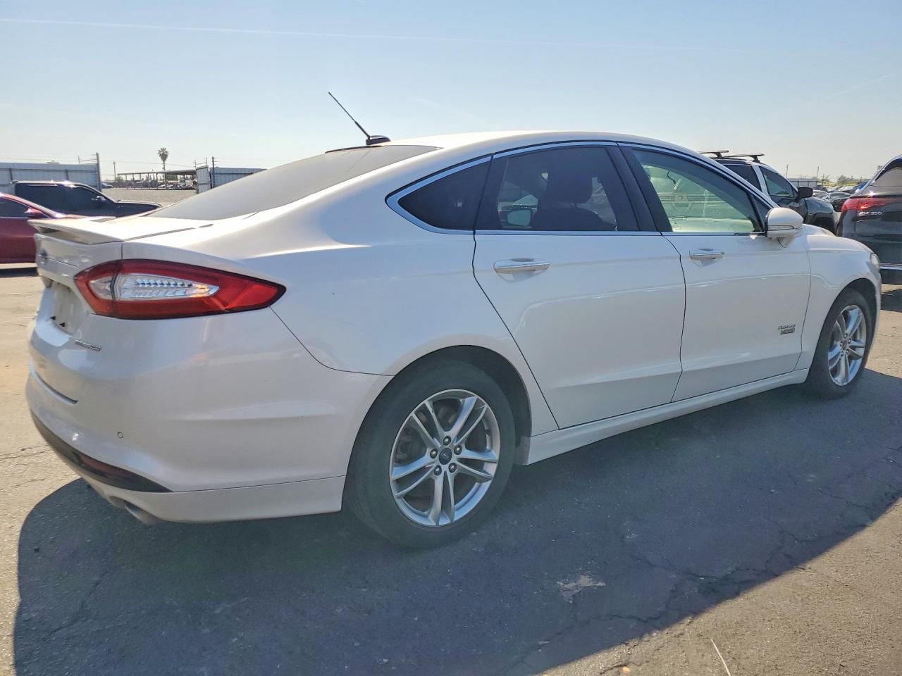 2016 FORD FUSION