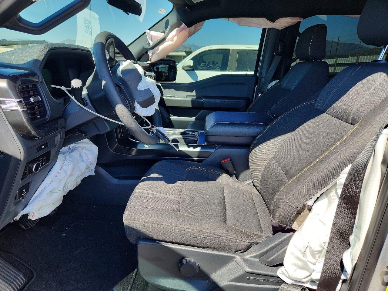 2025 FORD F150