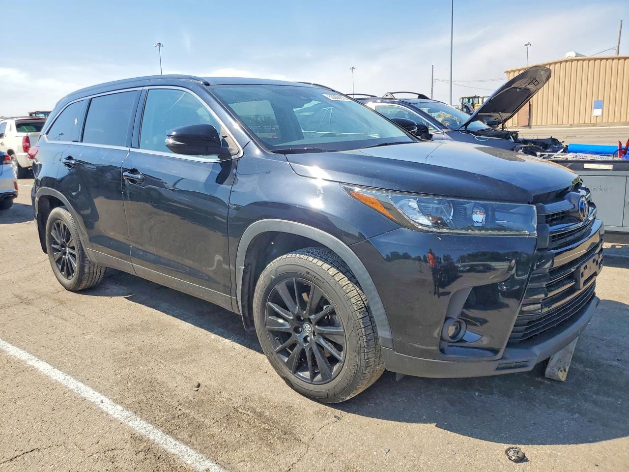 2019 TOYOTA HIGHLANDER