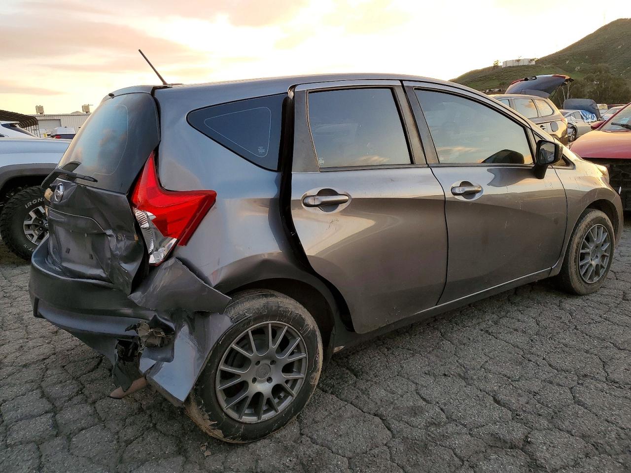 2018 NISSAN VERSA