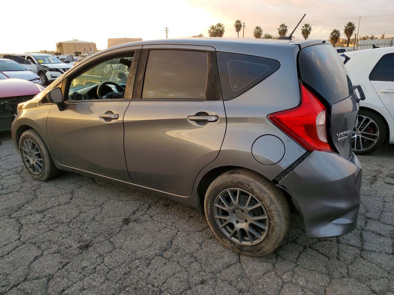 2018 NISSAN VERSA