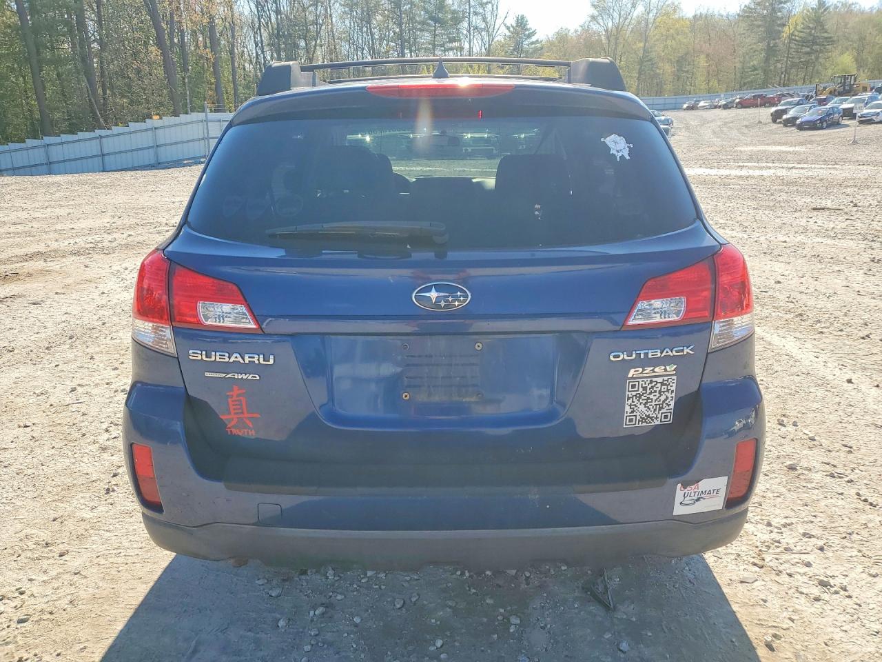 2011 SUBARU OUTBACK