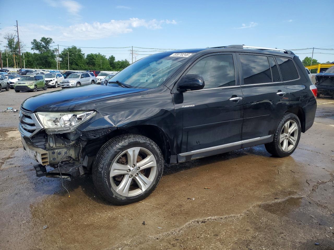 2013 TOYOTA HIGHLANDER