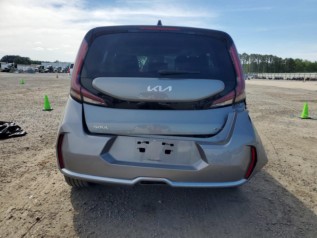 2023 KIA SOUL