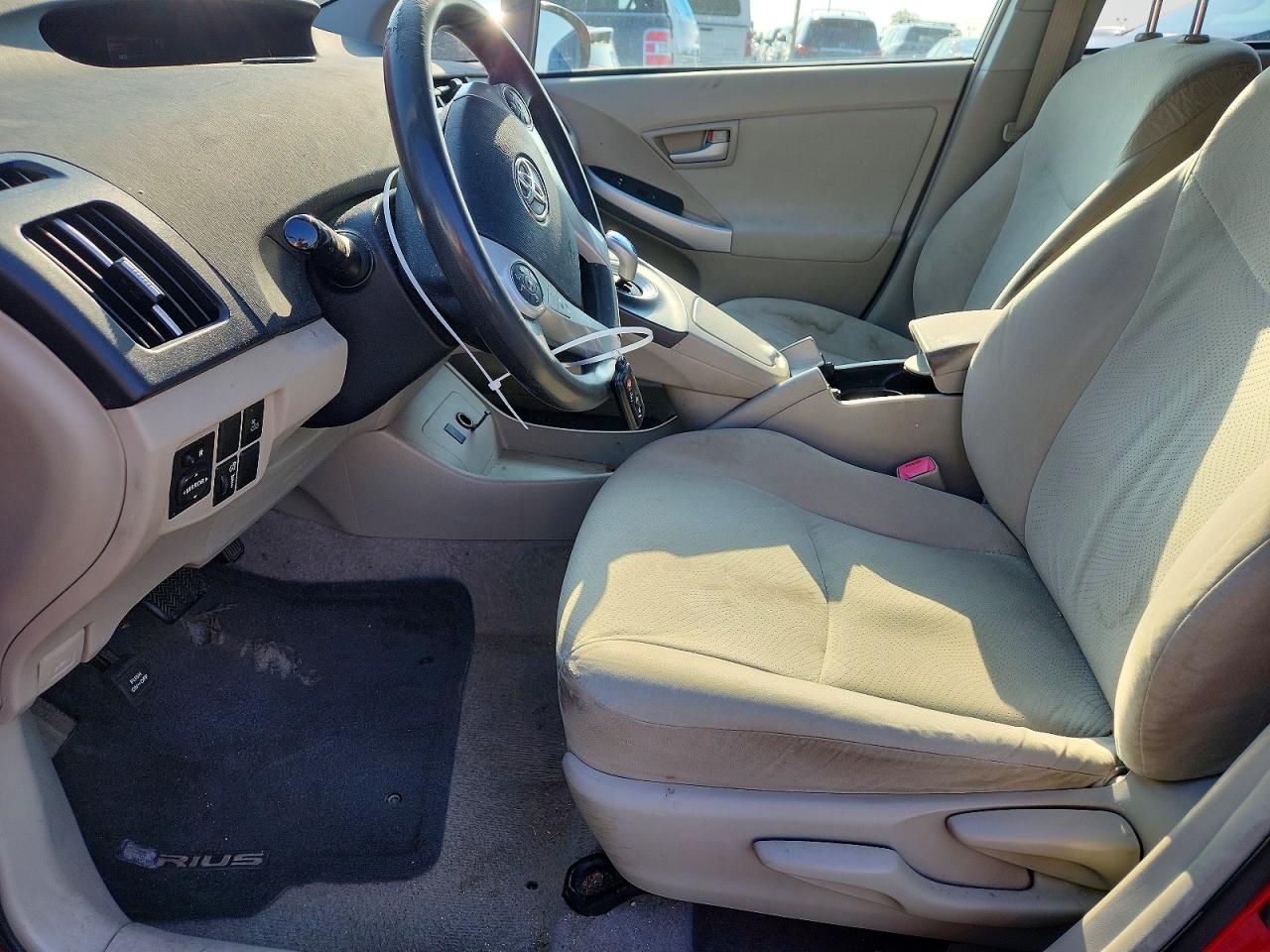 2011 TOYOTA PRIUS THRE