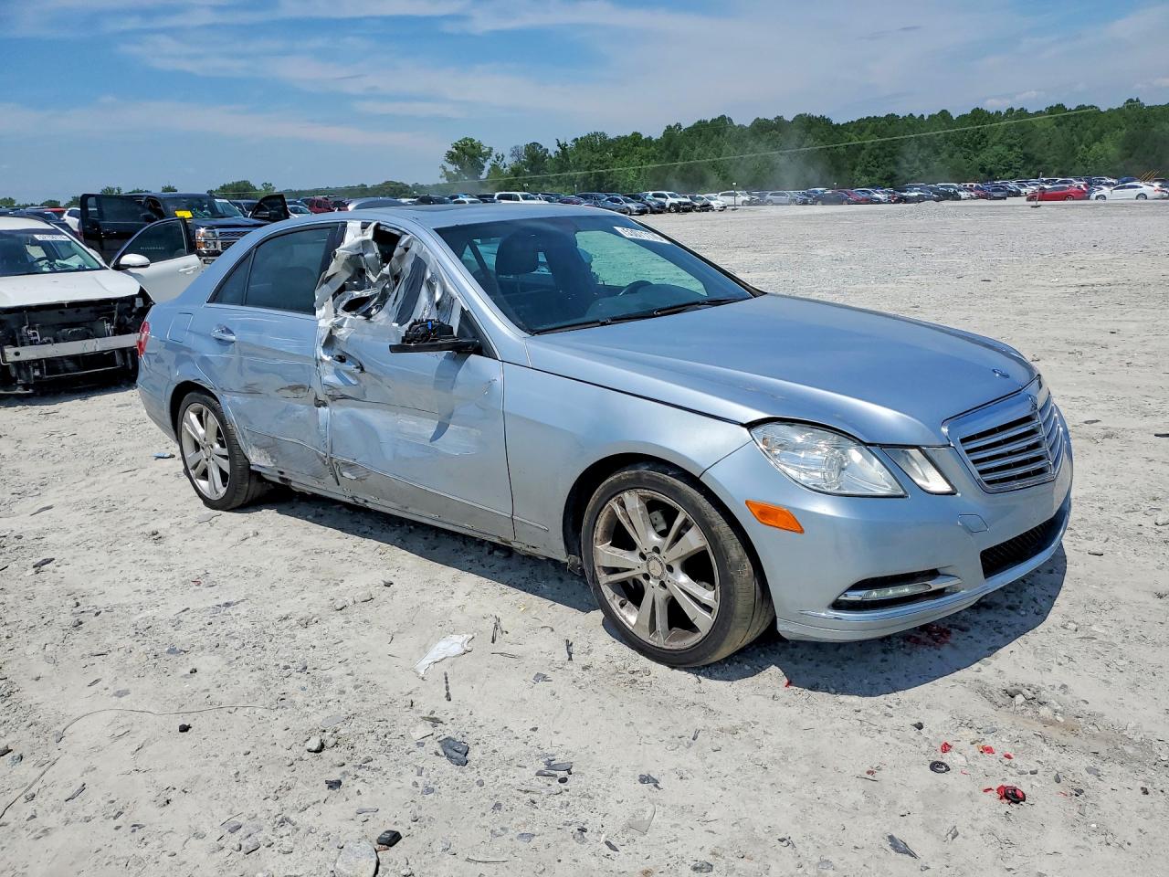 2013 MERCEDES-BENZ E-CLASS