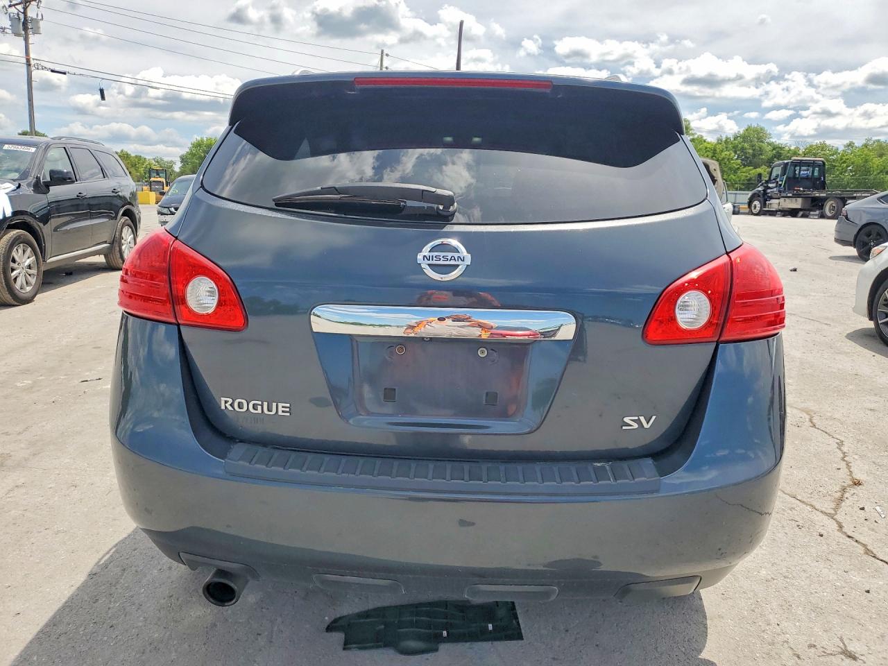 2013 NISSAN ROGUE
