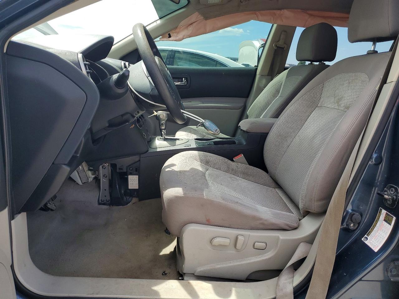 2013 NISSAN ROGUE