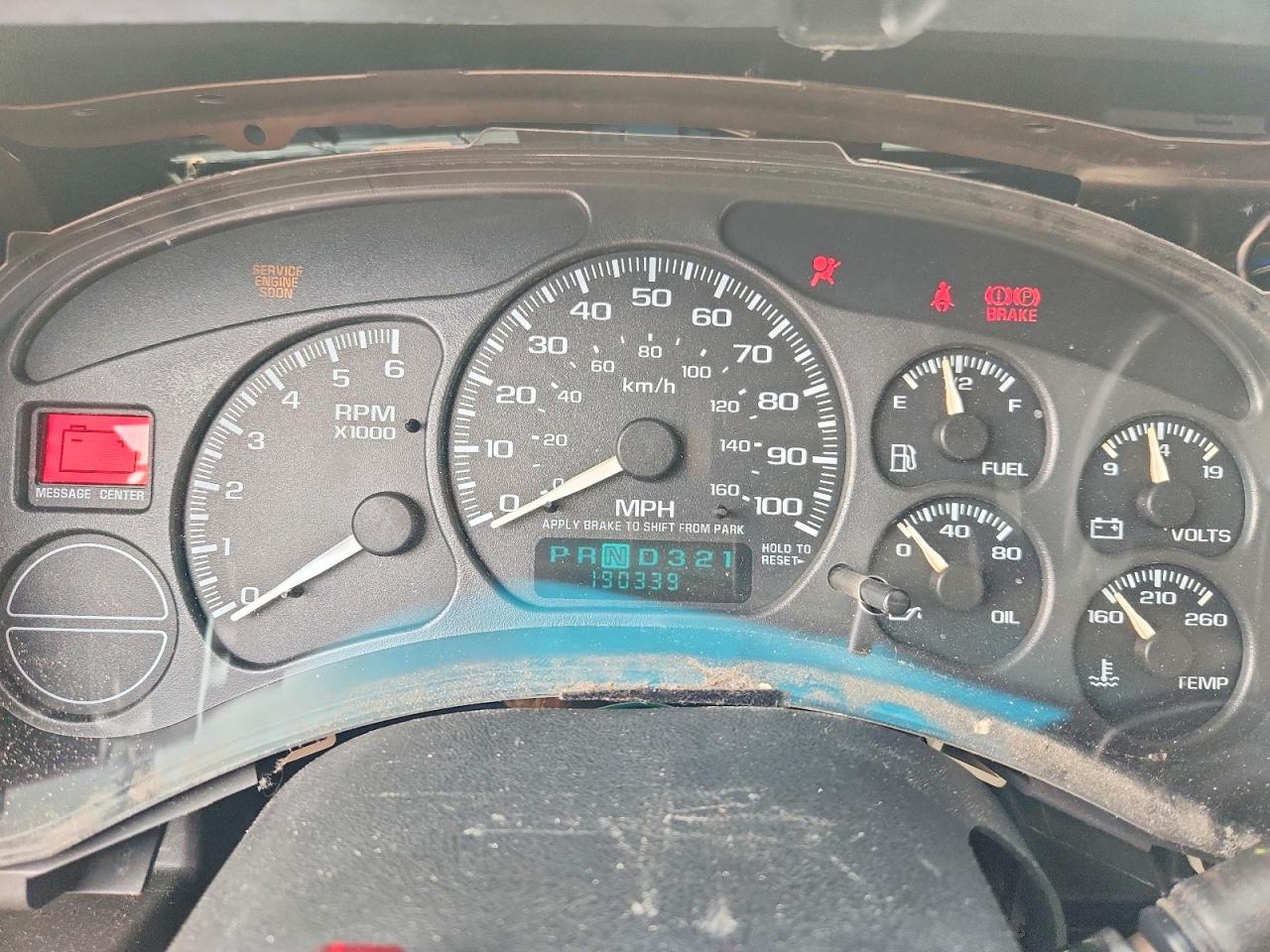 2001 CHEVROLET SUBURBAN