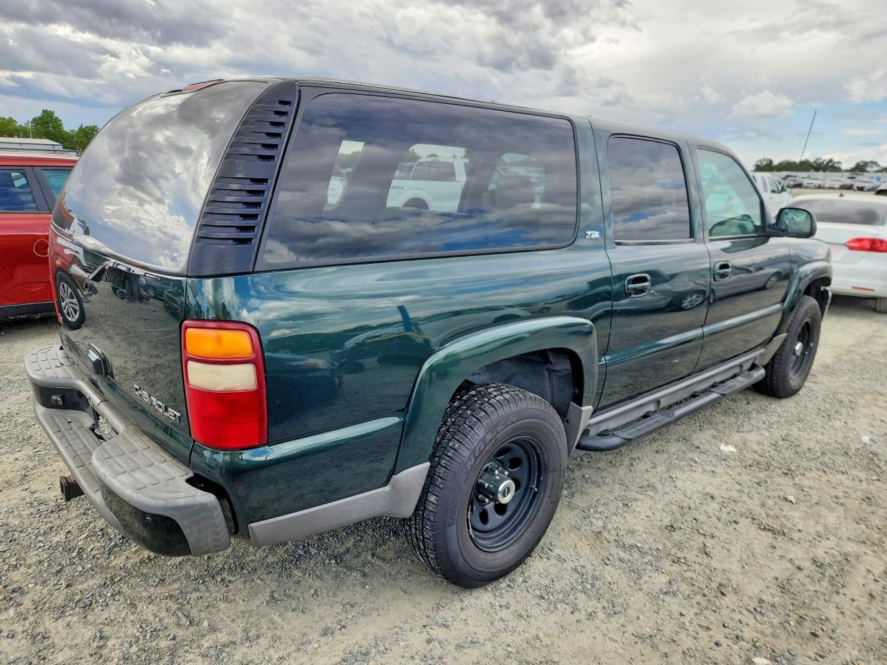 2001 CHEVROLET SUBURBAN