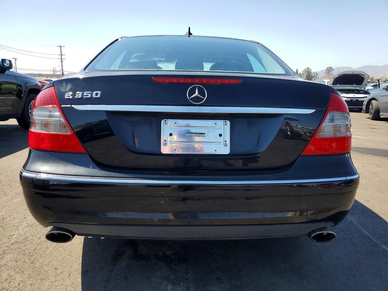 2009 MERCEDES-BENZ E-CLASS