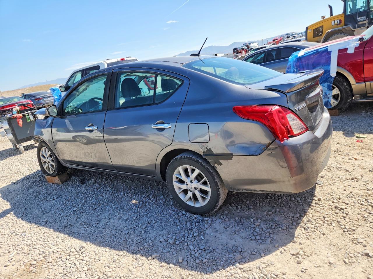 2019 NISSAN VERSA