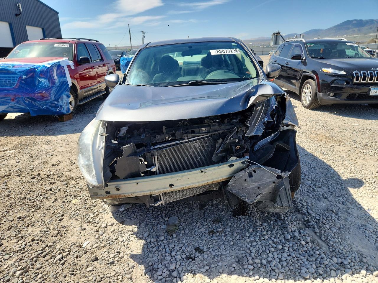 2019 NISSAN VERSA