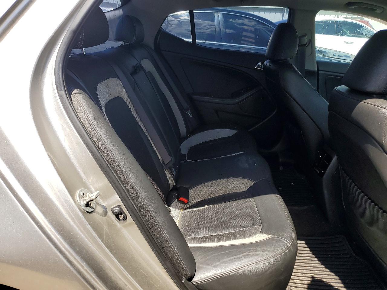 2011 KIA OPTIMA
