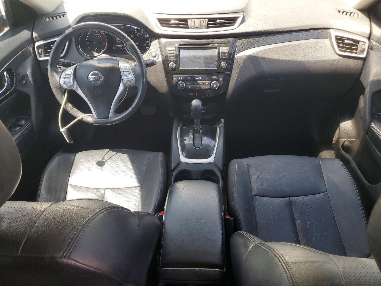 2014 NISSAN ROGUE