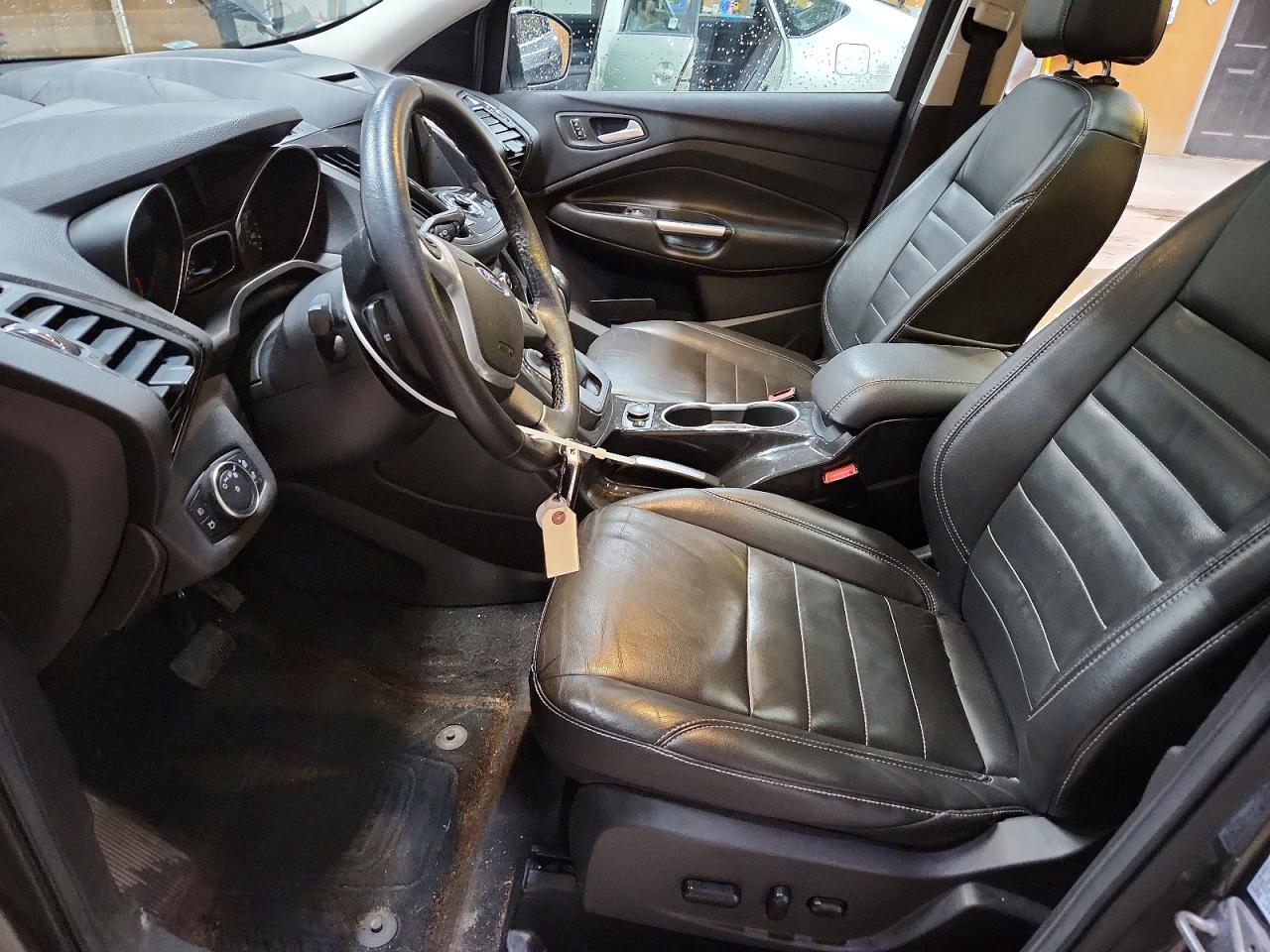 2016 FORD ESCAPE