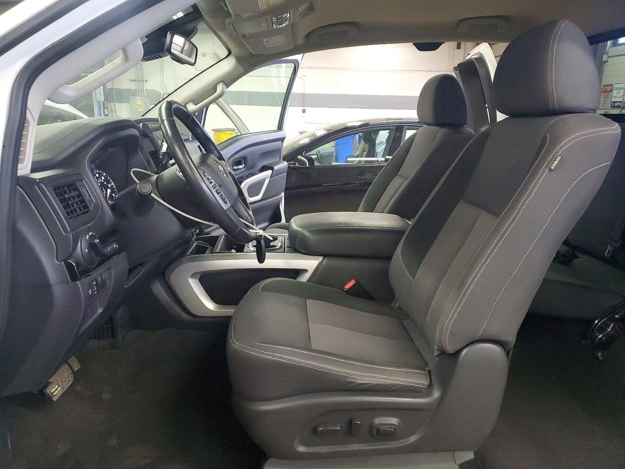 2022 NISSAN TITAN