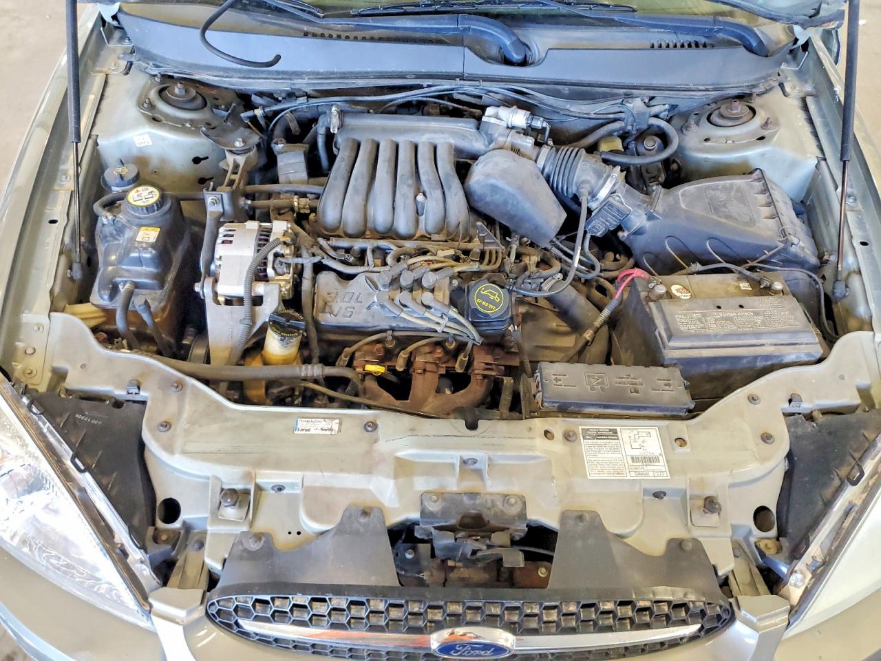 2001 FORD TAURUS