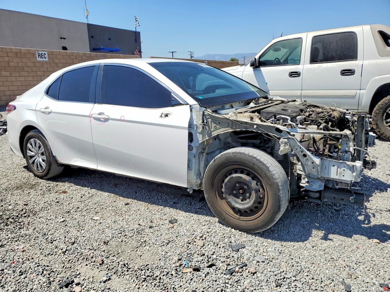 2020 TOYOTA CAMRY