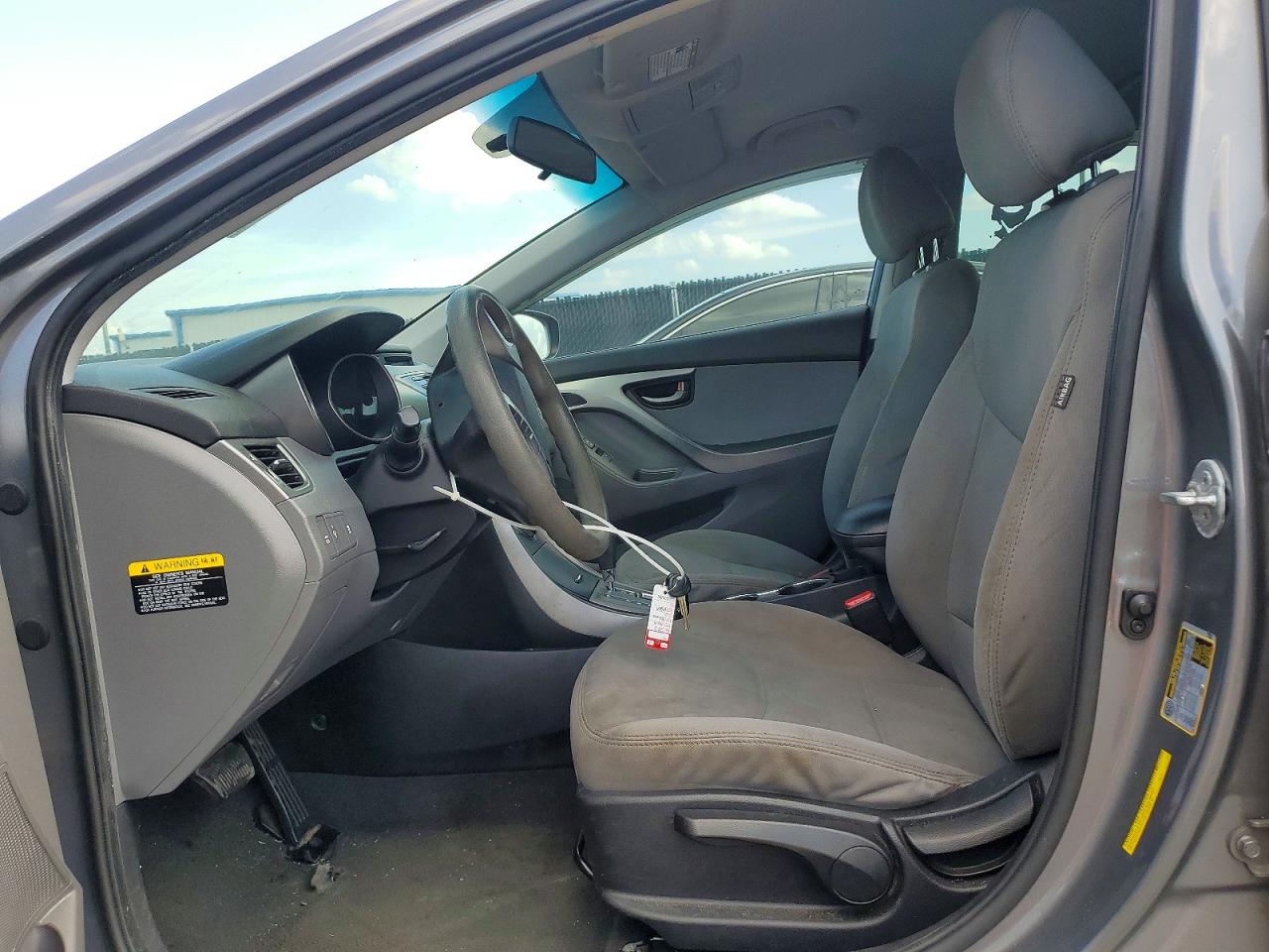 2013 HYUNDAI ELANTRA
