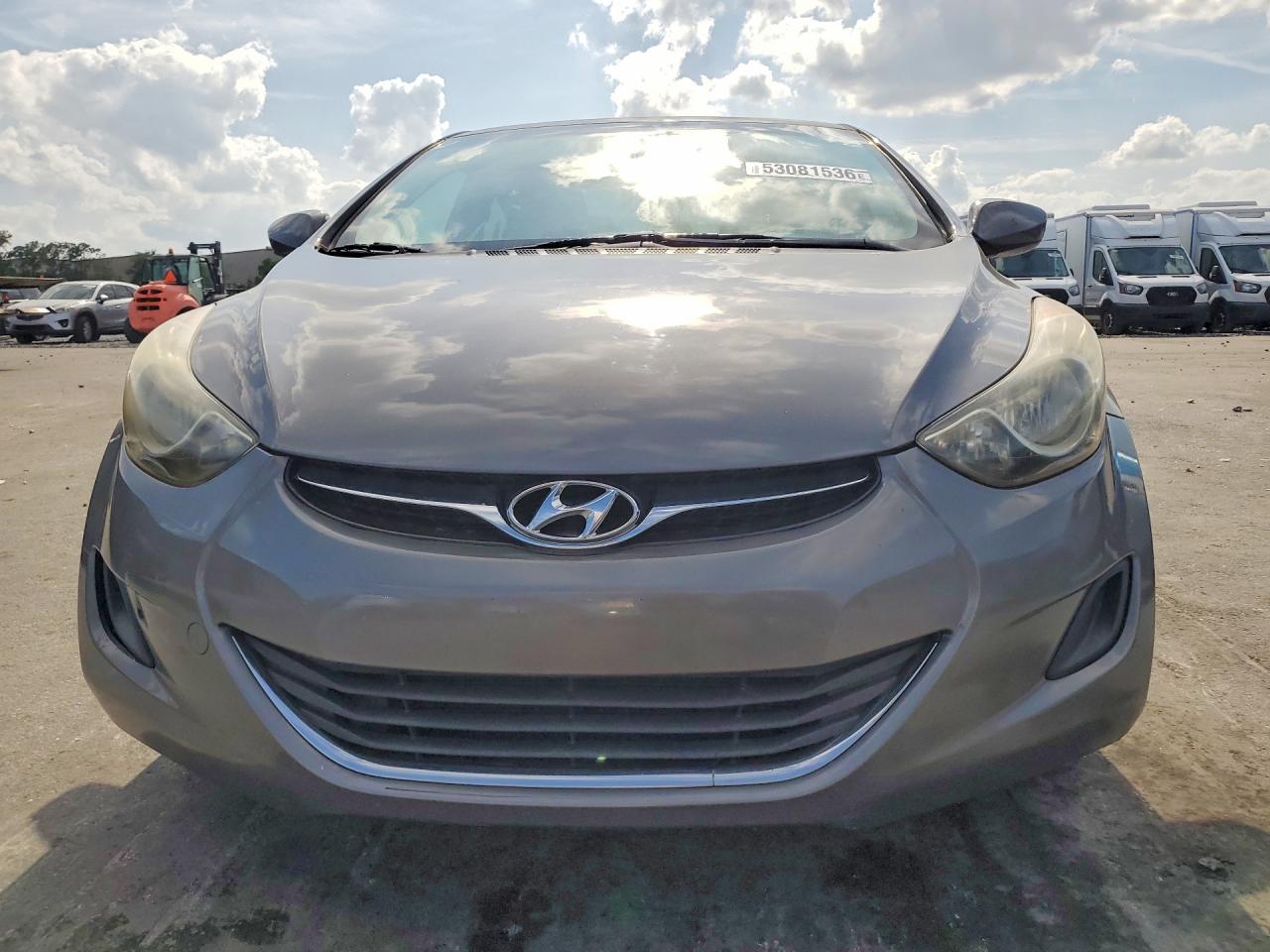 2013 HYUNDAI ELANTRA