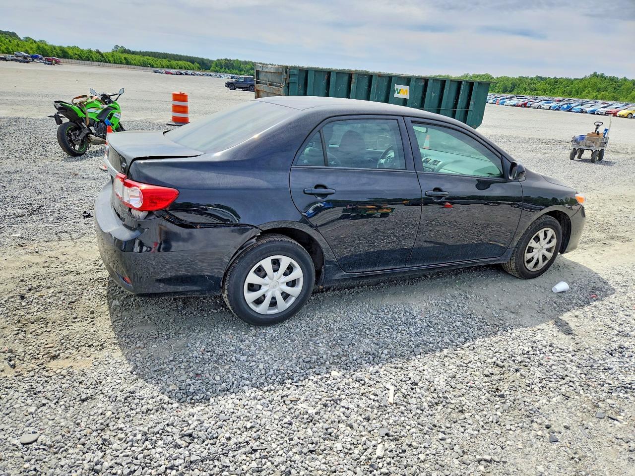 2011 TOYOTA COROLLA