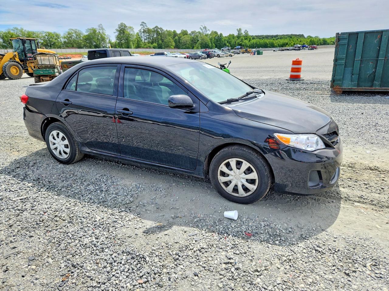 2011 TOYOTA COROLLA