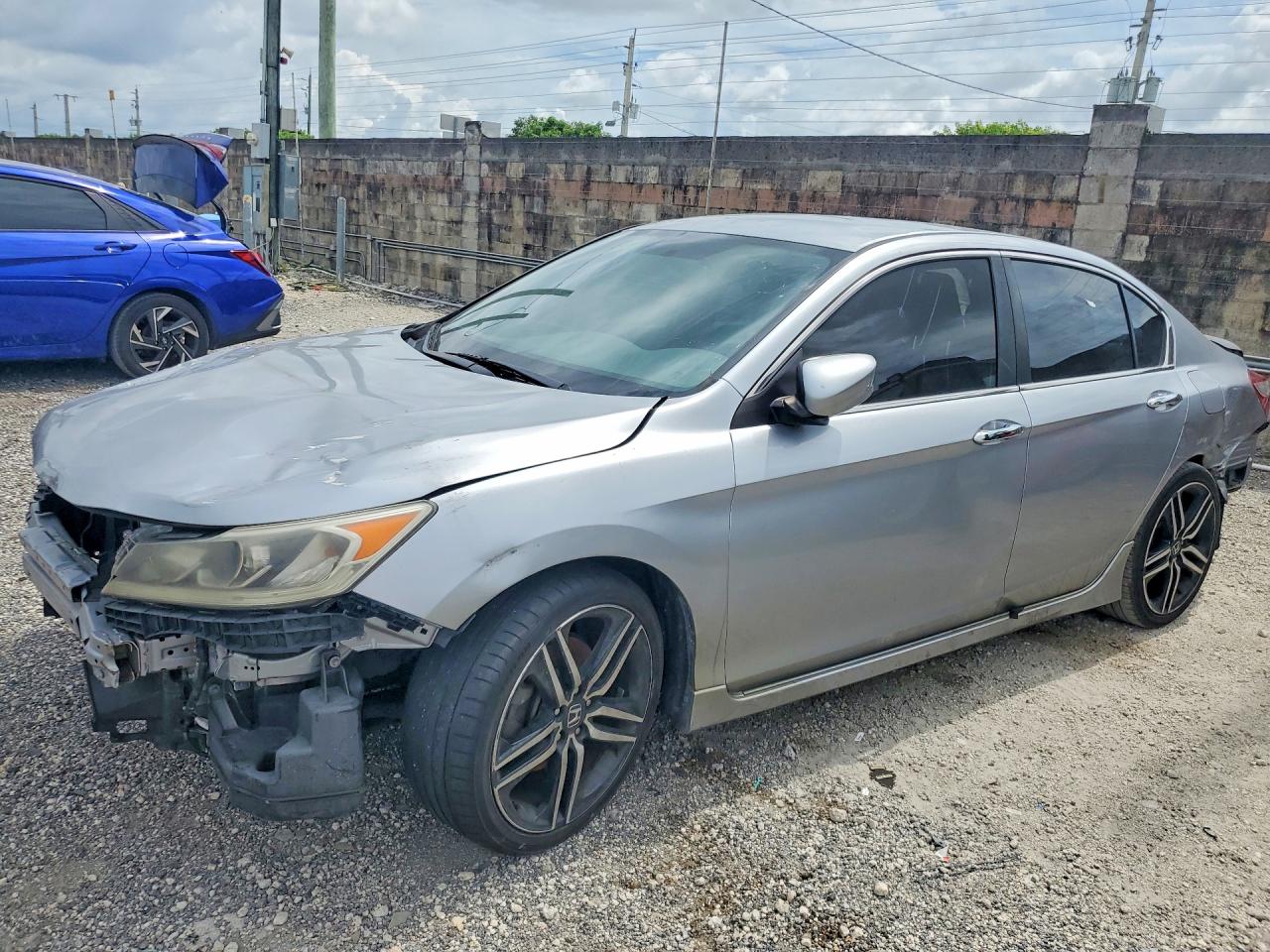 2017 HONDA ACCORD