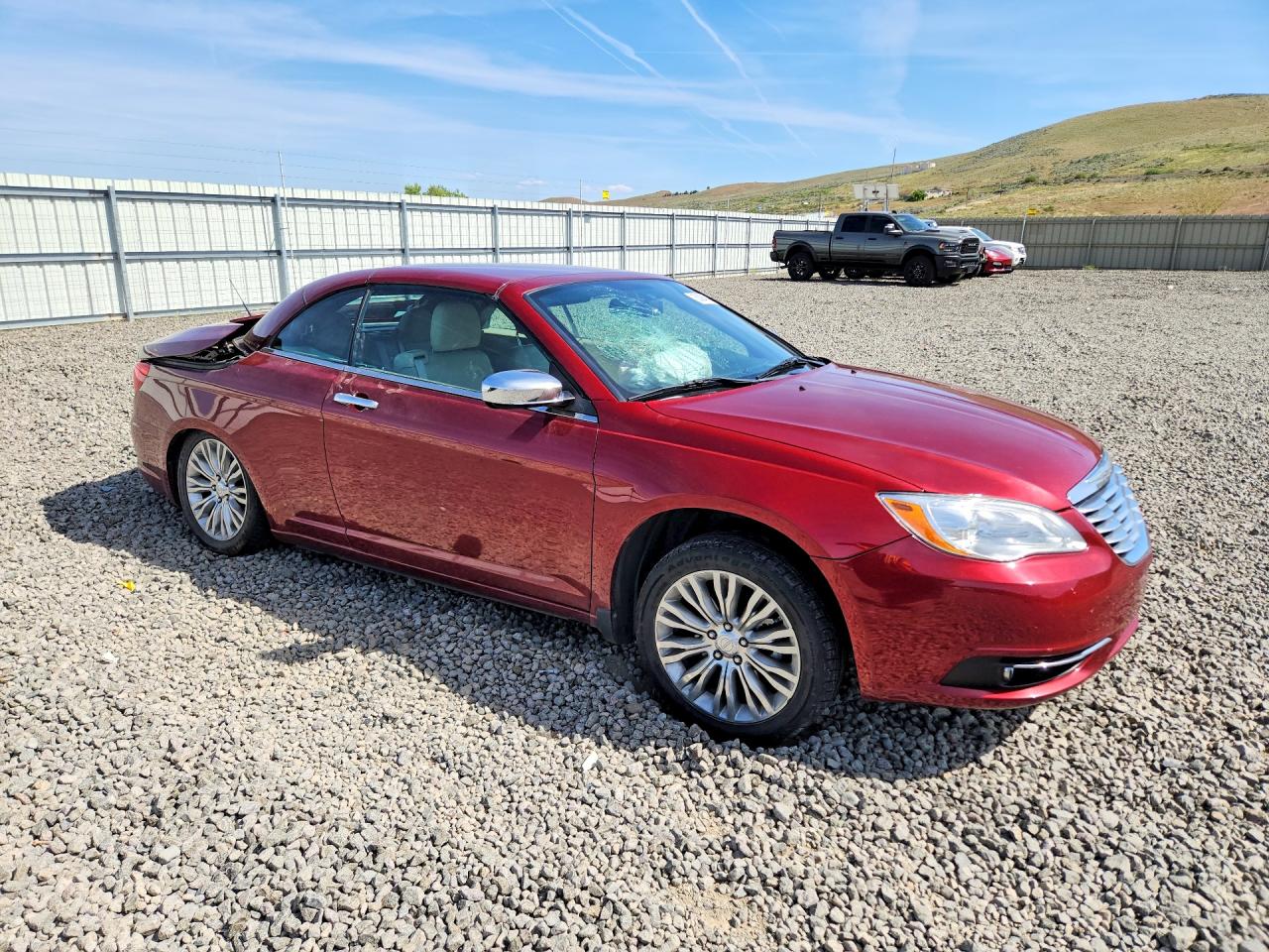 2011 CHRYSLER 200